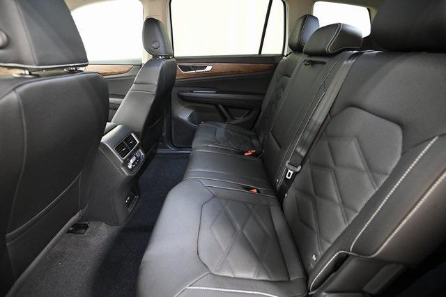 new 2026 Volkswagen Atlas car, priced at $41,240