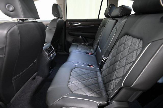 new 2026 Volkswagen Atlas car, priced at $55,027