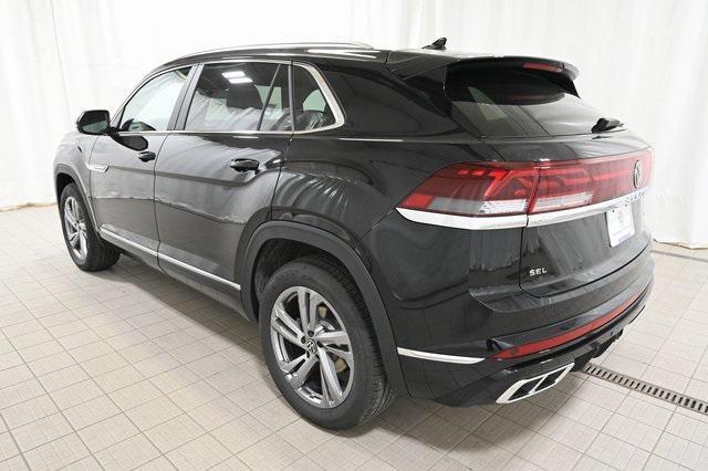 new 2024 Volkswagen Atlas Cross Sport car, priced at $46,219