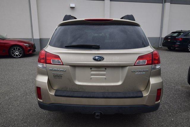 used 2010 Subaru Outback car, priced at $6,600