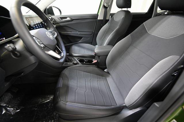 new 2025 Volkswagen Taos car, priced at $32,087