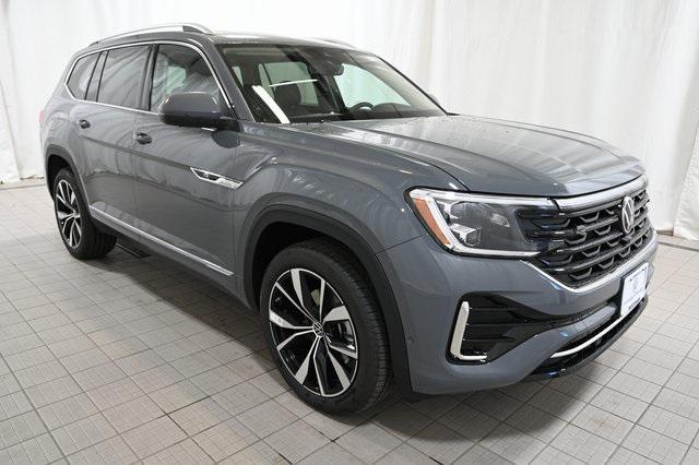 new 2026 Volkswagen Atlas car, priced at $54,044