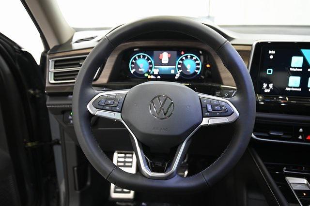 new 2026 Volkswagen Atlas car, priced at $54,044