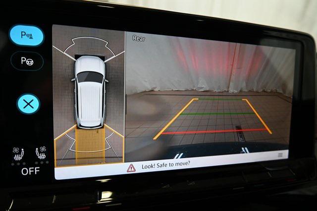 new 2026 Volkswagen Atlas car, priced at $54,044