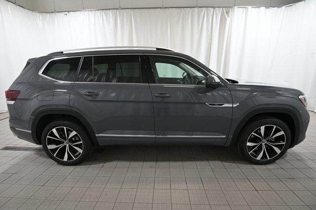 new 2026 Volkswagen Atlas car, priced at $54,044