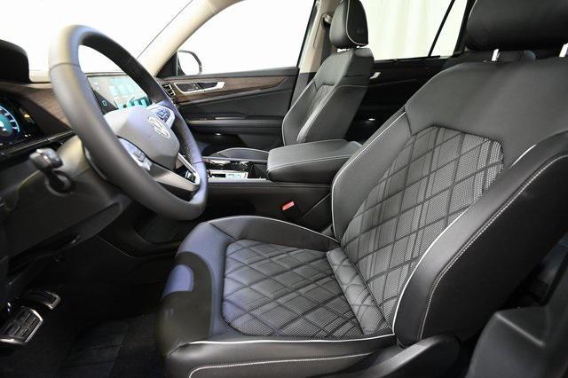 new 2026 Volkswagen Atlas car, priced at $54,983