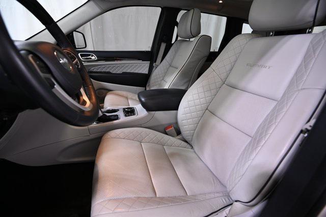 used 2020 Jeep Grand Cherokee car, priced at $27,490