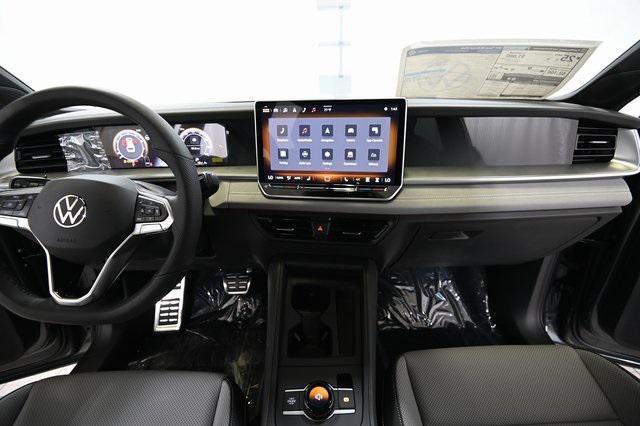 new 2025 Volkswagen Tiguan car, priced at $37,438