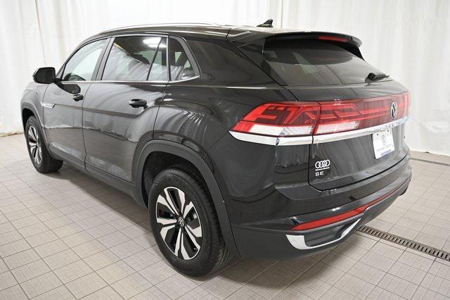 new 2024 Volkswagen Atlas Cross Sport car, priced at $36,220