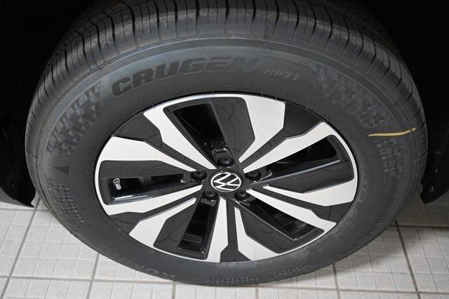 new 2026 Volkswagen Atlas Cross Sport car, priced at $41,885