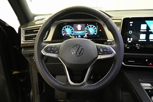 new 2026 Volkswagen Atlas Cross Sport car, priced at $41,885