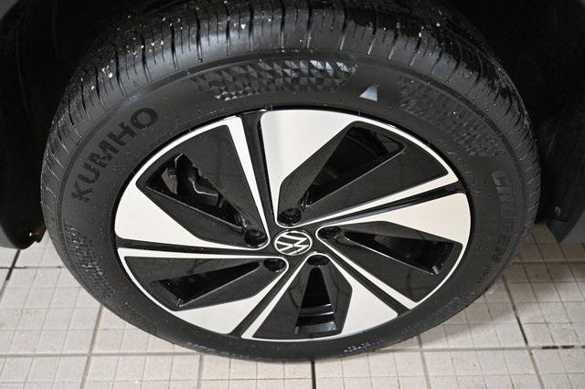 used 2024 Volkswagen Taos car, priced at $27,990