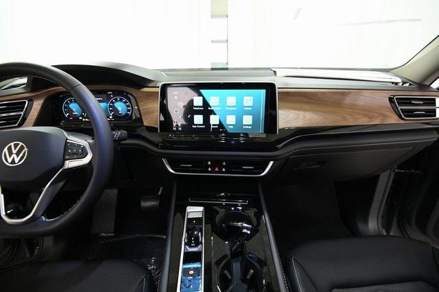 new 2026 Volkswagen Atlas car, priced at $46,589