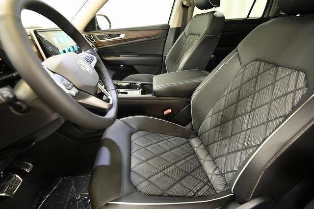 new 2026 Volkswagen Atlas car, priced at $54,590