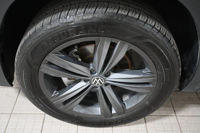 used 2022 Volkswagen Atlas Cross Sport car, priced at $32,990