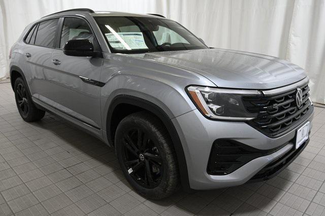 new 2026 Volkswagen Atlas Cross Sport car, priced at $53,152