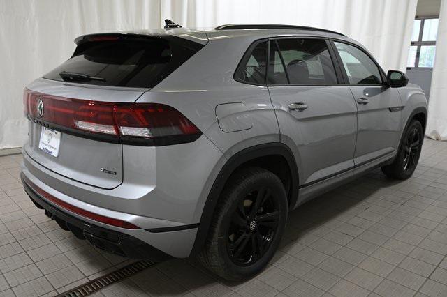 new 2026 Volkswagen Atlas Cross Sport car, priced at $53,152