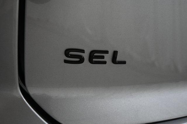 new 2026 Volkswagen Atlas Cross Sport car, priced at $53,152