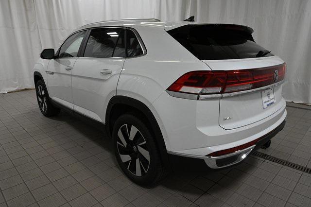 new 2024 Volkswagen Atlas Cross Sport car, priced at $45,207