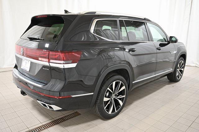 new 2025 Volkswagen Atlas car, priced at $54,309