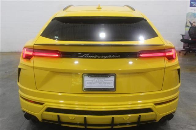 used 2019 Lamborghini Urus car, priced at $214,444