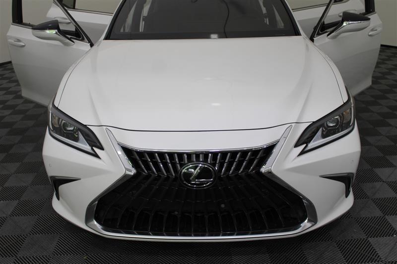 used 2022 Lexus ES 350 car, priced at $27,444