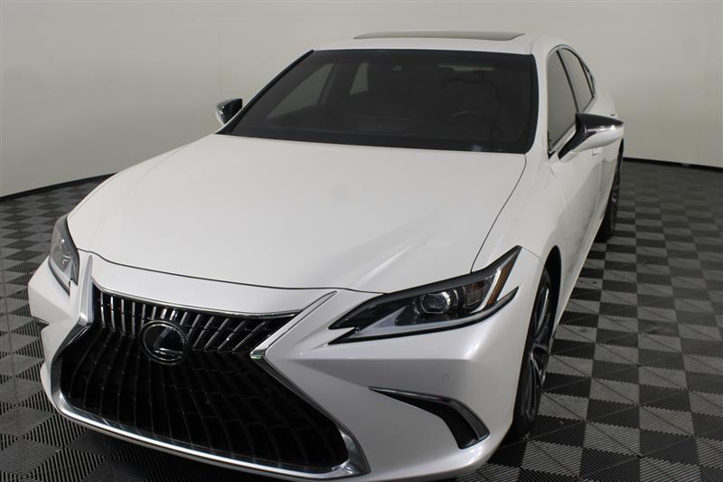 used 2022 Lexus ES 350 car, priced at $27,444