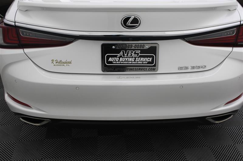 used 2022 Lexus ES 350 car, priced at $27,444