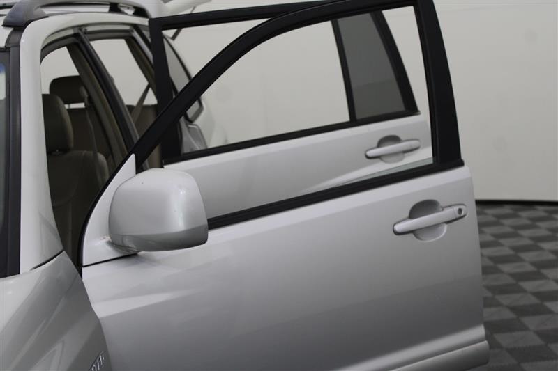 used 2003 Toyota Highlander car, priced at $7,495