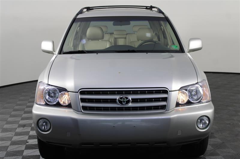 used 2003 Toyota Highlander car, priced at $7,495