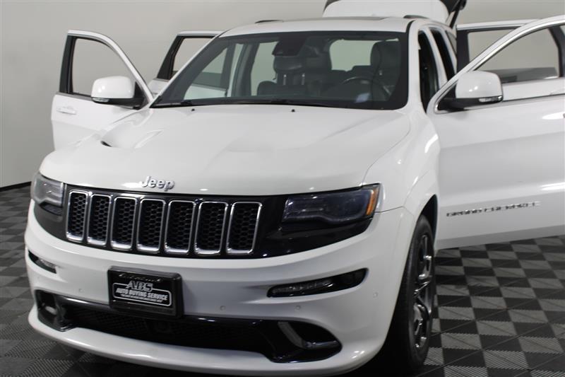 used 2015 Jeep Grand Cherokee car, priced at $28,995