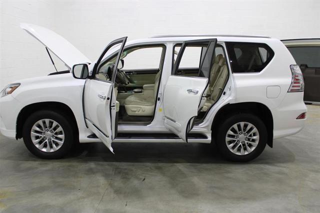 used 2014 Lexus GX 460 car, priced at $25,444