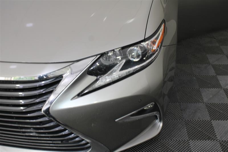 used 2018 Lexus ES 350 car, priced at $15,995