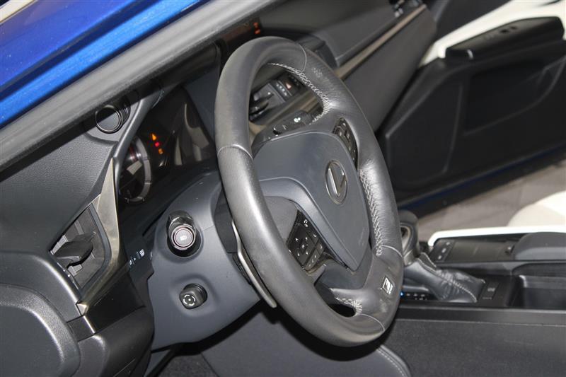 used 2021 Lexus ES 350 car, priced at $31,995