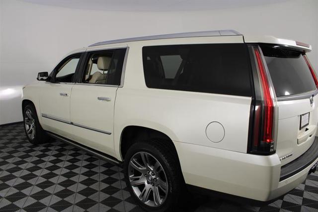 used 2015 Cadillac Escalade ESV car, priced at $22,995