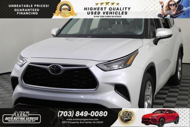 used 2022 Toyota Highlander car, priced at $26,995