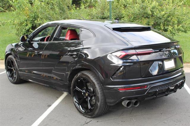 used 2019 Lamborghini Urus car, priced at $189,444