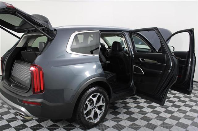 used 2020 Kia Telluride car, priced at $17,163