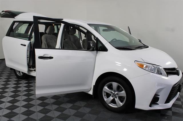 used 2018 Toyota Sienna car, priced at $17,444