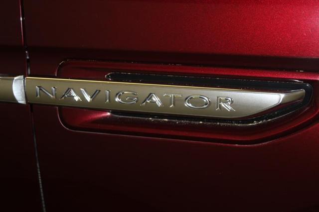 used 2018 Lincoln Navigator car, priced at $35,444