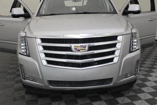 used 2017 Cadillac Escalade car, priced at $24,995