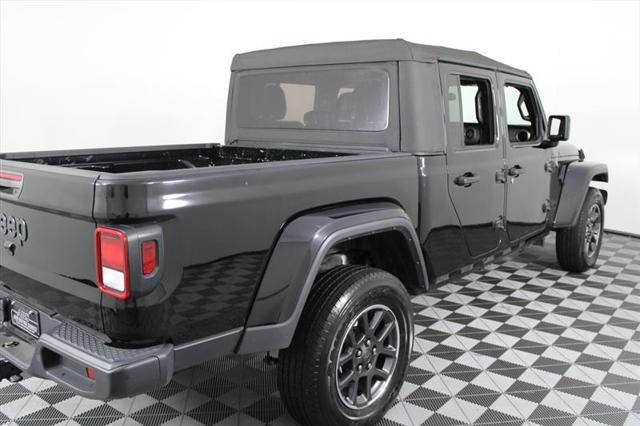 used 2022 Jeep Gladiator car, priced at $25,444