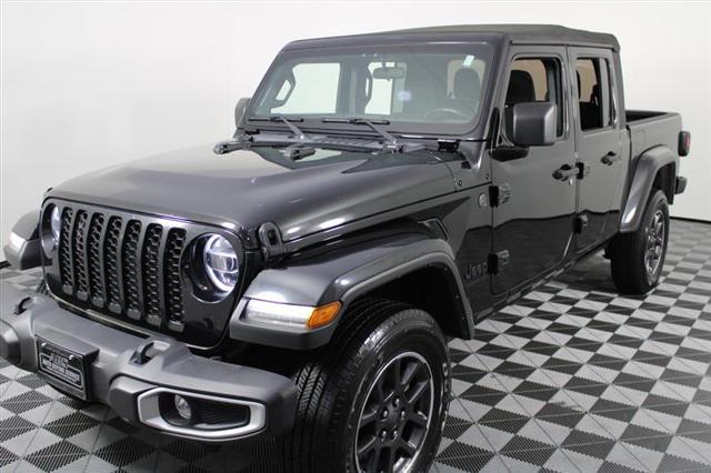 used 2022 Jeep Gladiator car, priced at $25,444