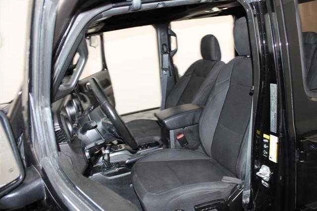 used 2022 Jeep Gladiator car, priced at $25,444