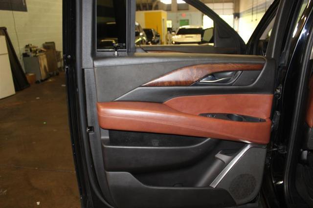 used 2015 Cadillac Escalade ESV car, priced at $17,444