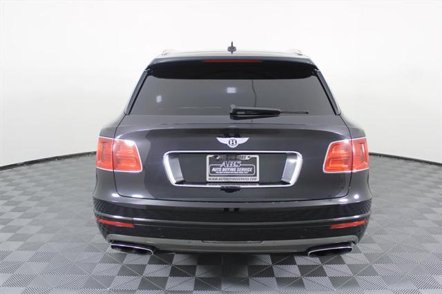 used 2017 Bentley Bentayga car, priced at $59,444
