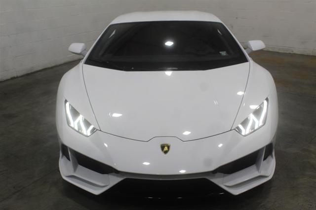 used 2020 Lamborghini Huracan EVO car, priced at $264,444