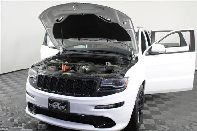 used 2015 Jeep Grand Cherokee car, priced at $26,995