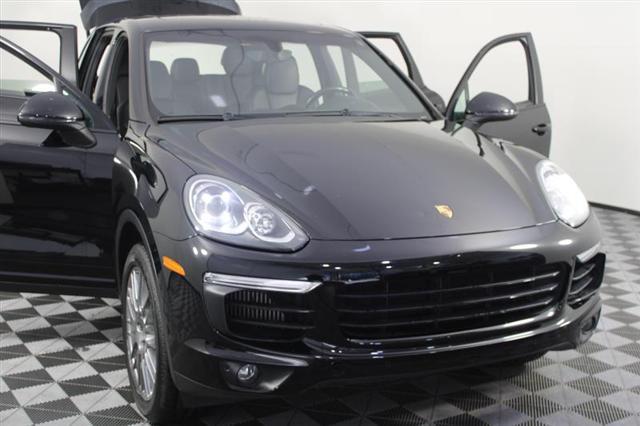 used 2018 Porsche Cayenne car, priced at $26,995