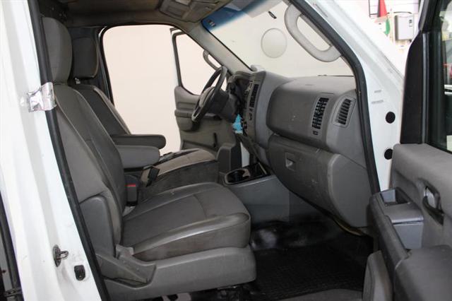 used 2014 Nissan NV Cargo NV3500 HD car, priced at $8,995